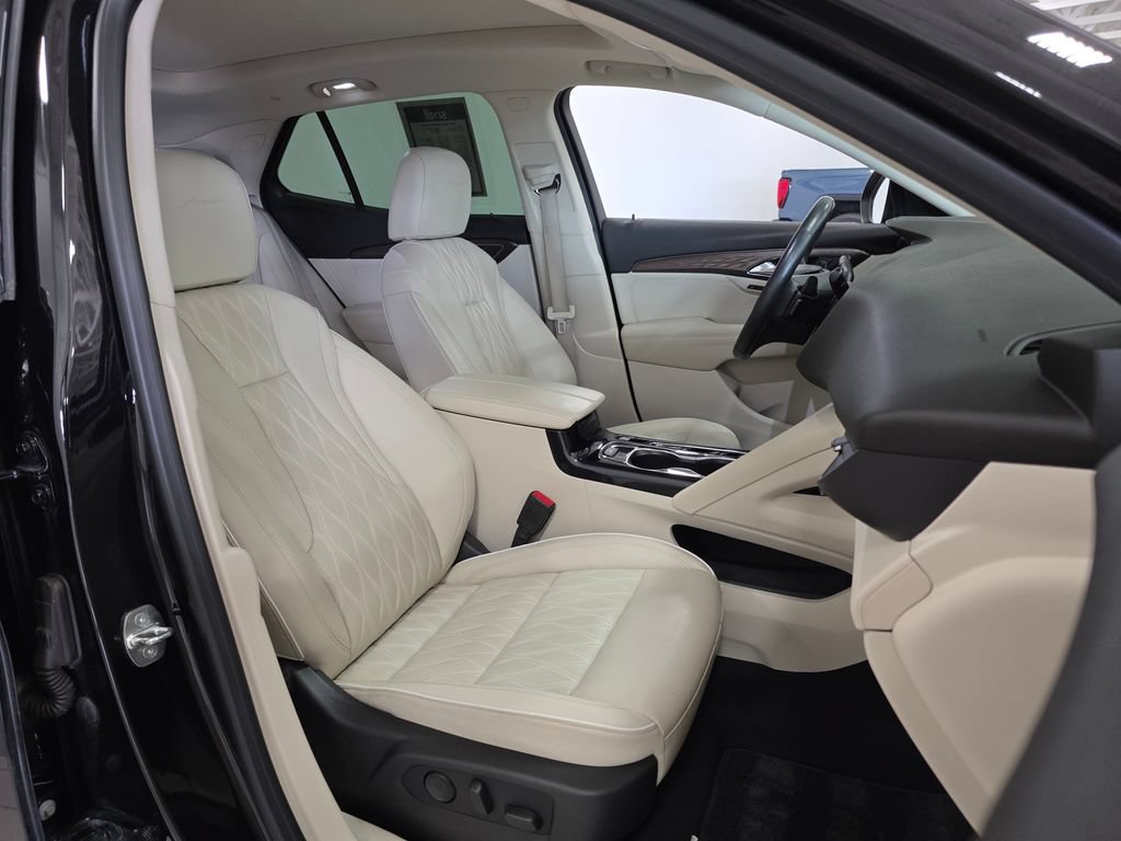 Used 2021 Buick Envision Avenir w/ Technology Package II AWD/4WD image 13