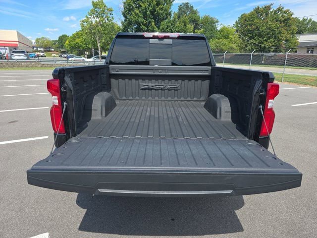 Used 2024 Chevrolet Silverado 1500 ZR2 w/ Technology Package image 12