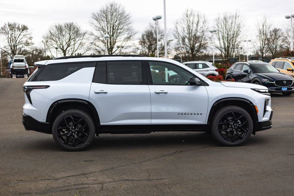 New 2026 Chevrolet Traverse RS w/ LPO, Floor Liner Package image 7