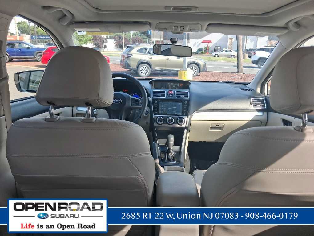 Used 2015 Subaru Crosstrek Touring AWD/4WD image 13