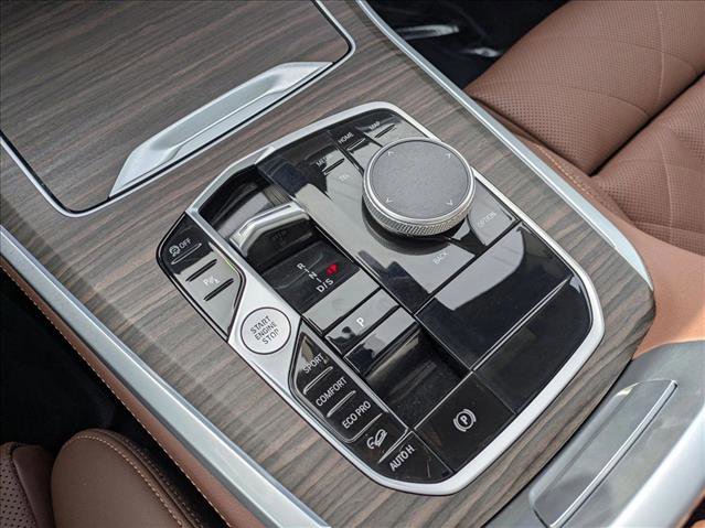 Used 2024 BMW X5 xDrive40i w/ Premium Package image 12