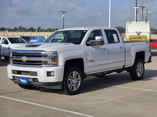 Used 2019 Chevrolet Silverado 2500 High Country w/ Duramax Plus Package AWD/4WD image 4
