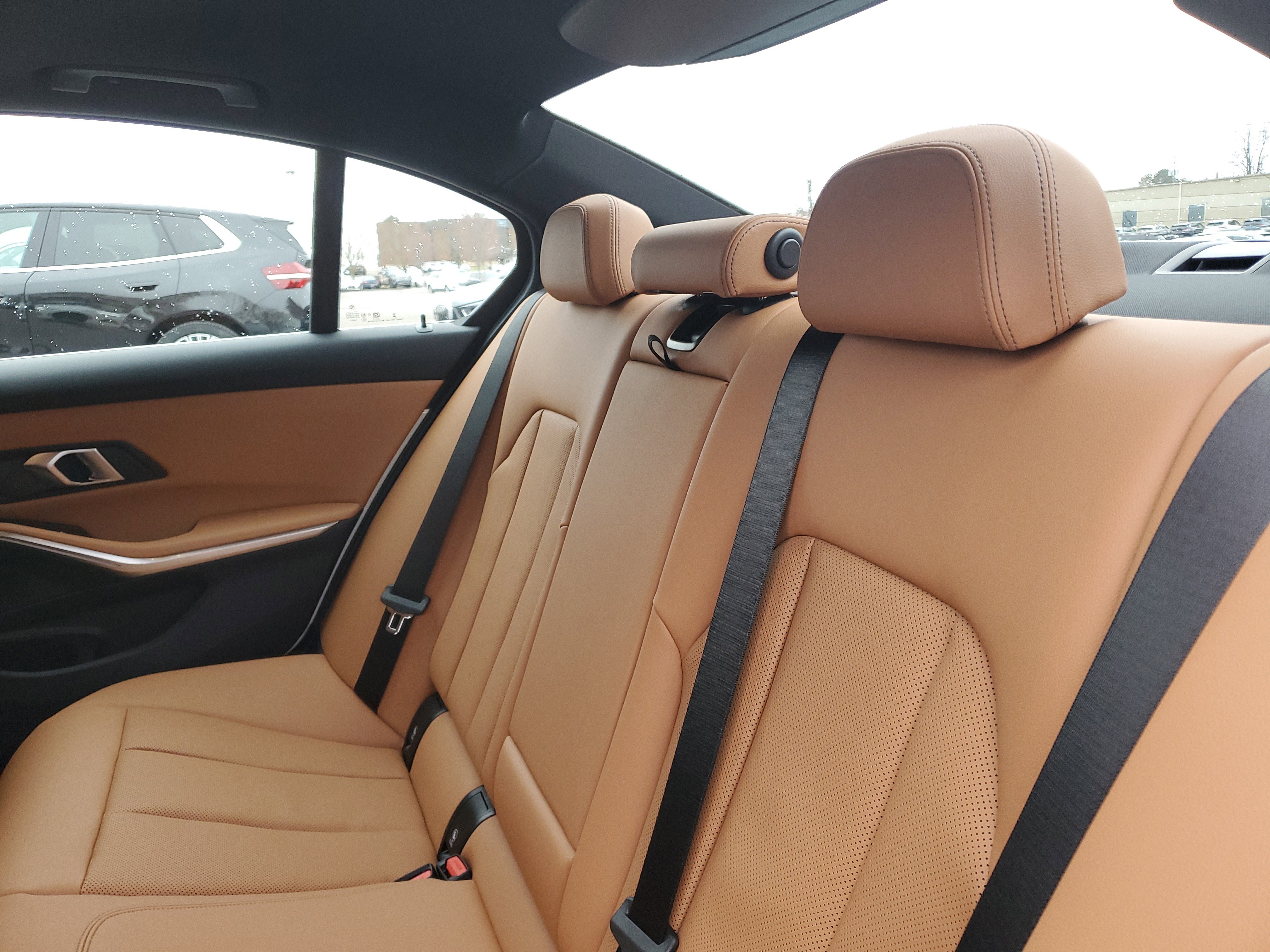 New 2026 BMW 330i xDrive Sedan w/ Convenience Package image 24