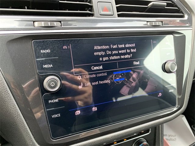 Used 2019 Volkswagen Tiguan SEL R-Line image 21