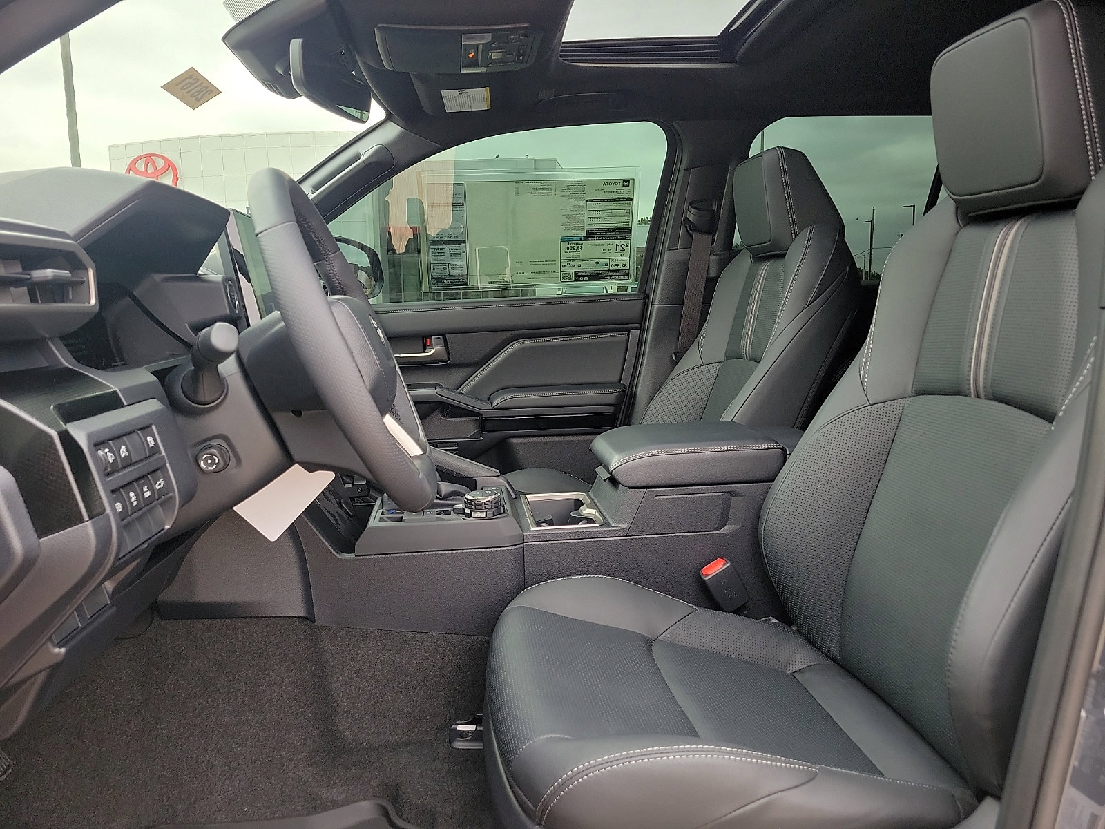 New 2026 Toyota 4Runner Limited AWD/4WD image 12
