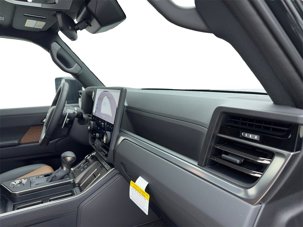 Used 2026 Lexus GX 550 image 60