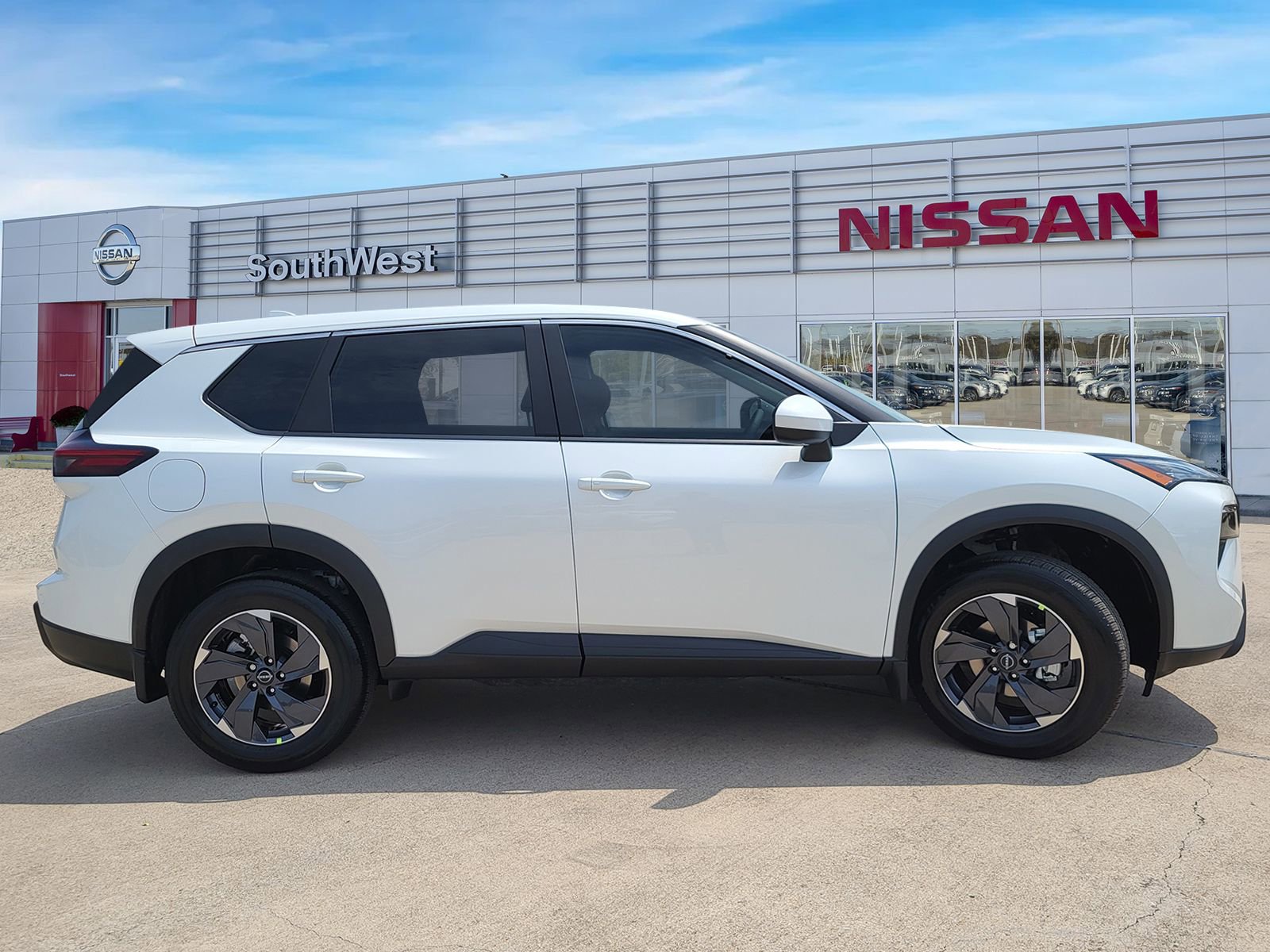 New 2026 Nissan Rogue SV image 5