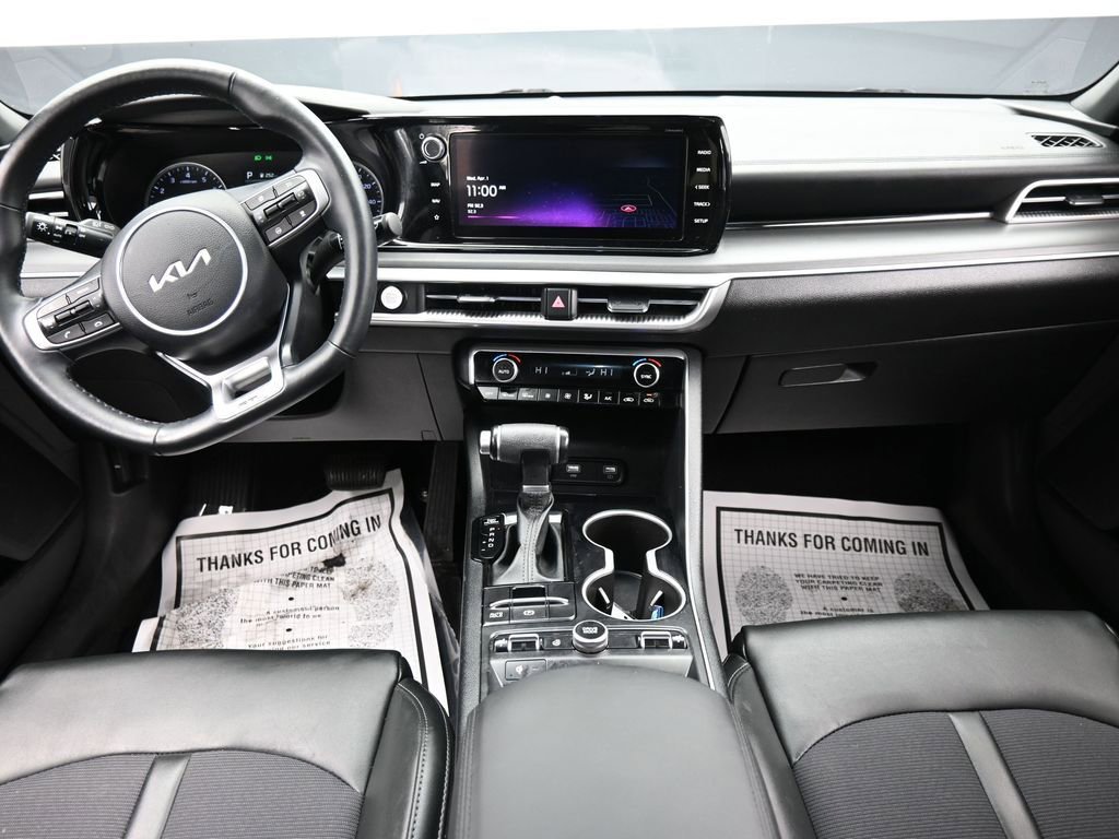 Used 2023 Kia K5 GT-Line image 13