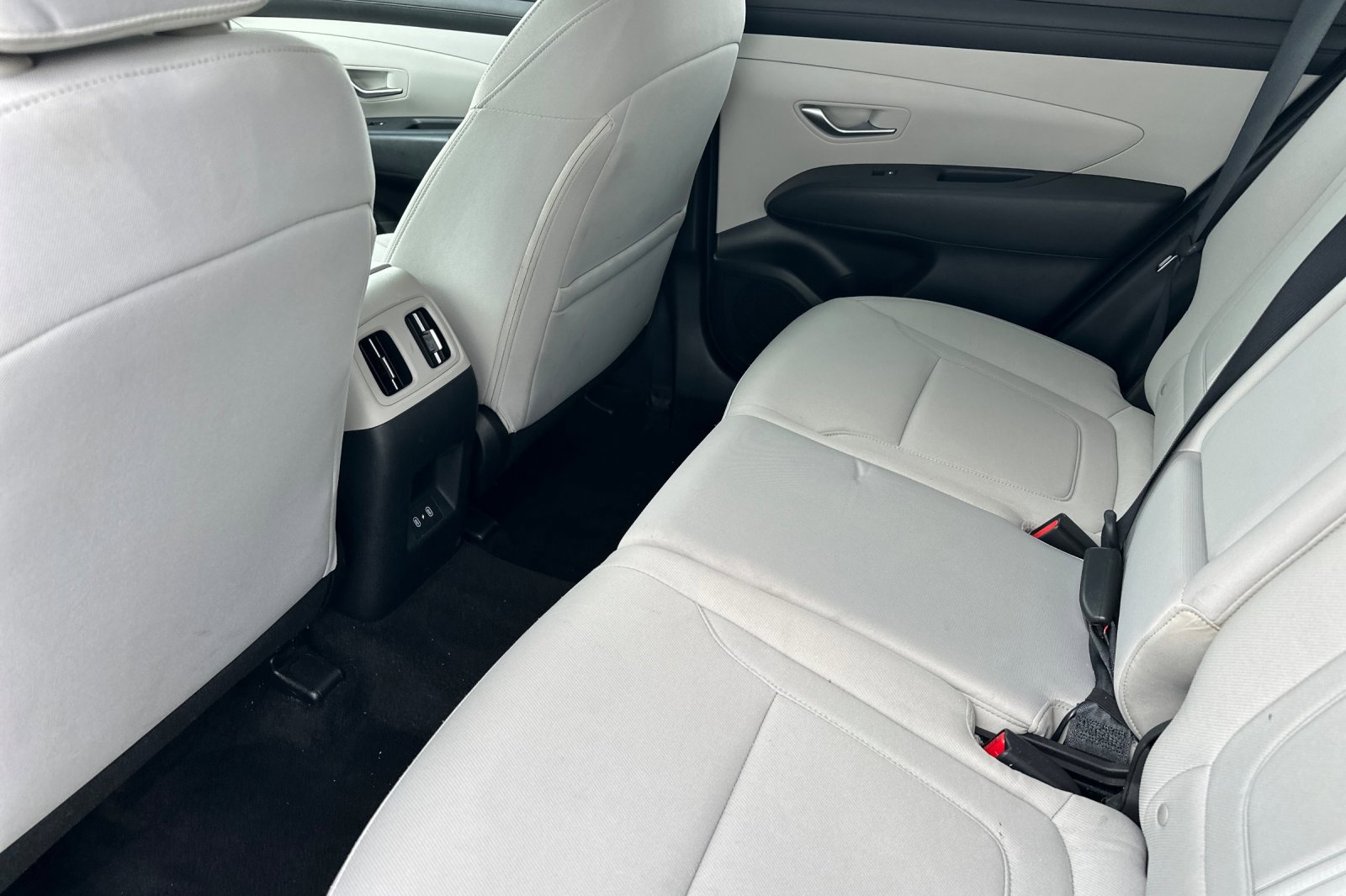Used 2025 Hyundai Tucson SEL image 12