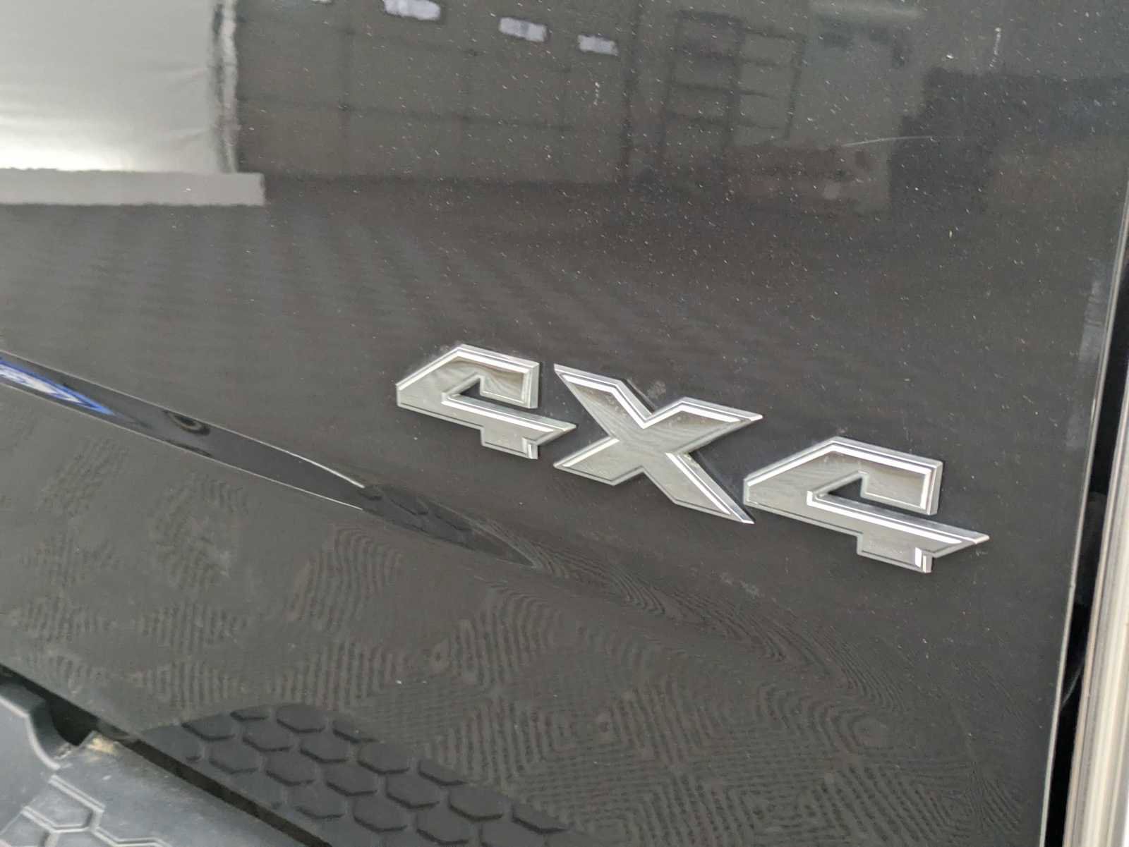 Used 2015 RAM 1500 Laramie image 11