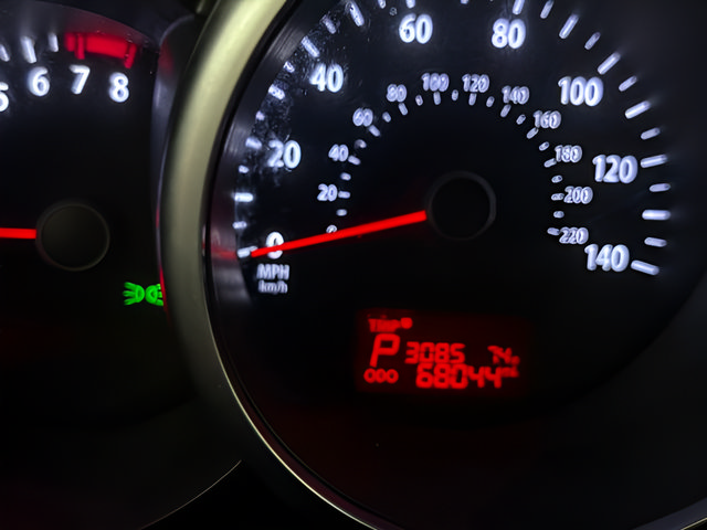 Used 2012 Kia Soul + FWD image 18
