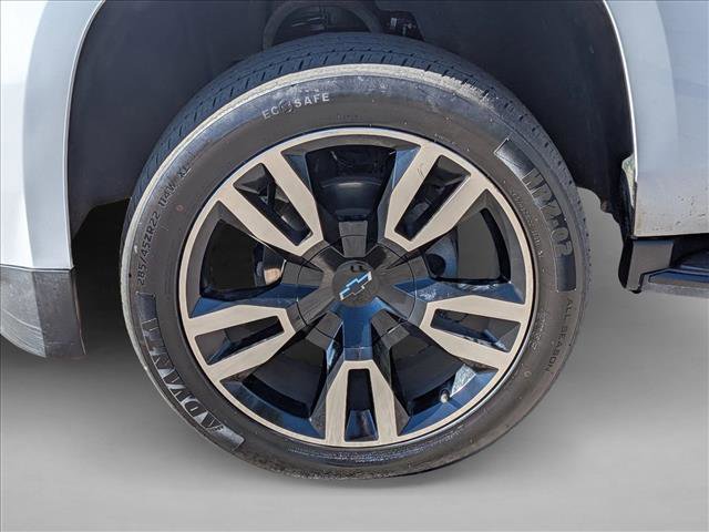 Used 2019 Chevrolet Suburban Premier image 9