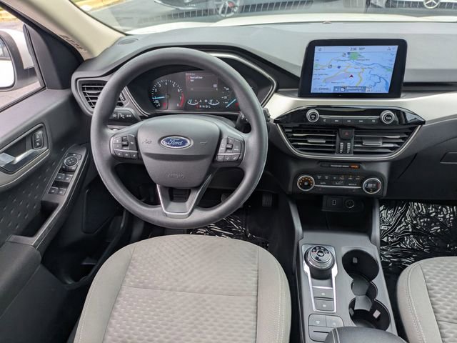 Used 2020 Ford Escape SE FWD image 17