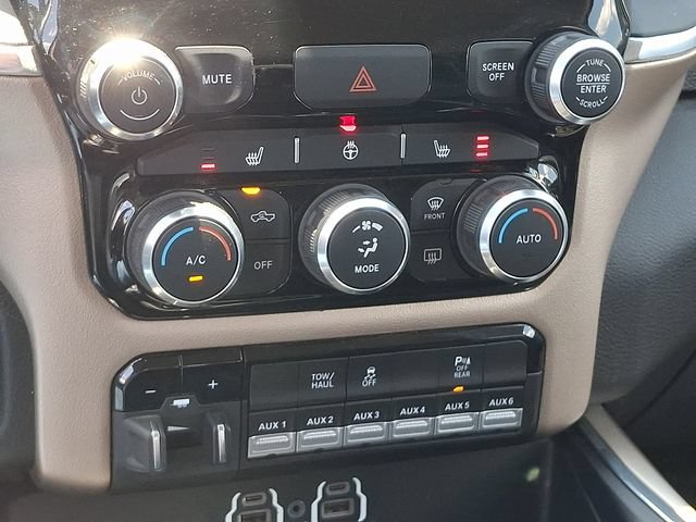 Used 2024 RAM 4500 Laramie AWD/4WD image 15