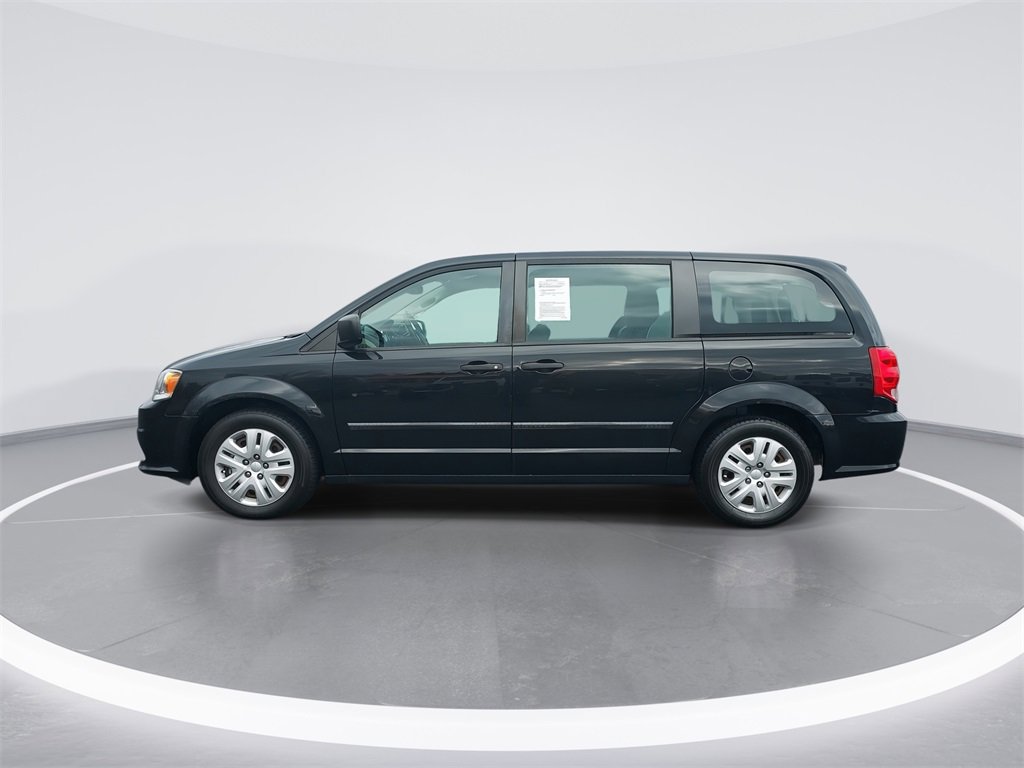 Used 2016 Dodge Grand Caravan American Value Package w/ UConnect Hands-Free Group image 5