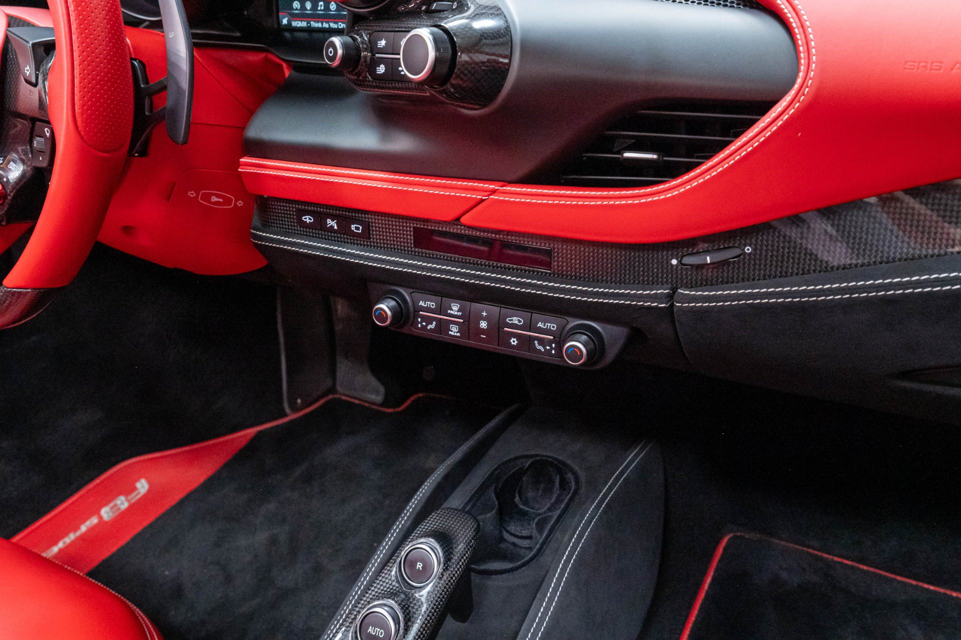 Used 2021 Ferrari F8 Tributo RWD image 34