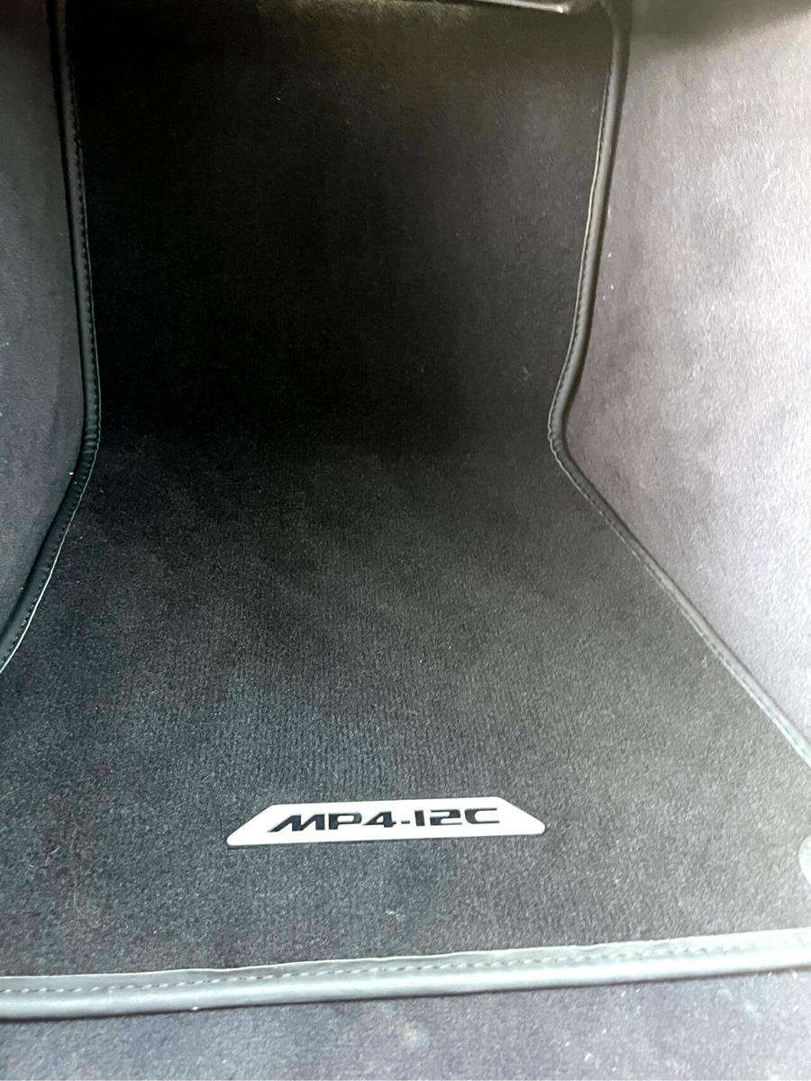 Used 2012 McLaren MP4-12C Coupe image 32