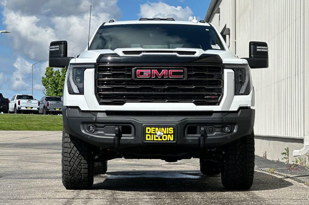 New 2026 GMC Sierra 2500 AT4X w/ AT4X AEV Edition AWD/4WD image 9