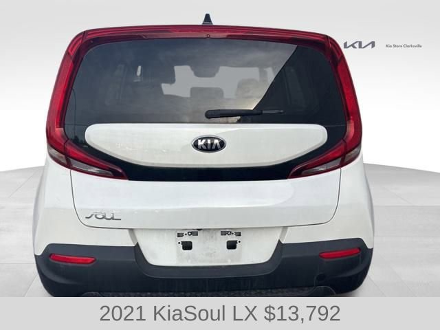 Used 2021 Kia Soul LX image 7