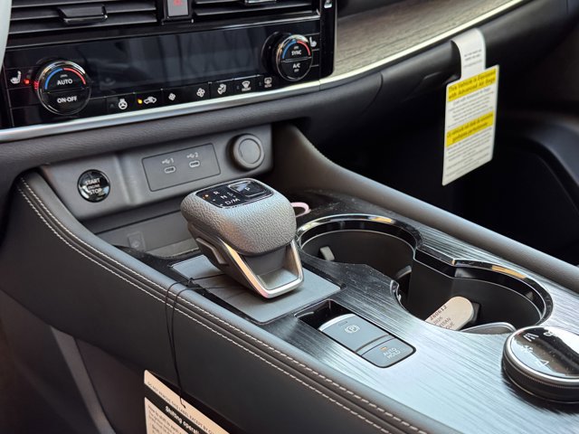New 2026 Nissan Rogue Platinum AWD/4WD image 29