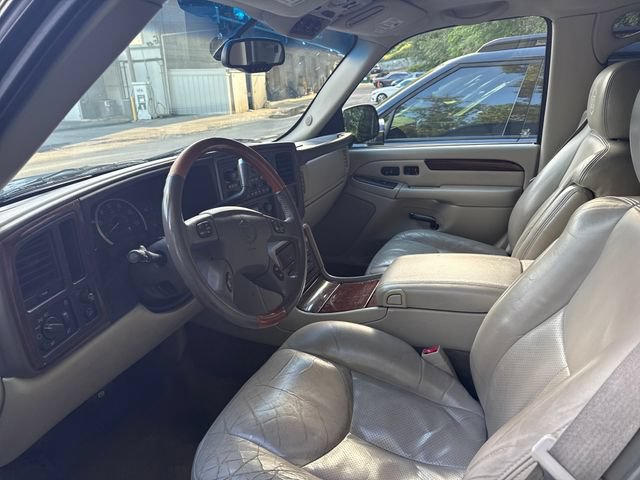 Used 2003 Cadillac Escalade AWD image 14