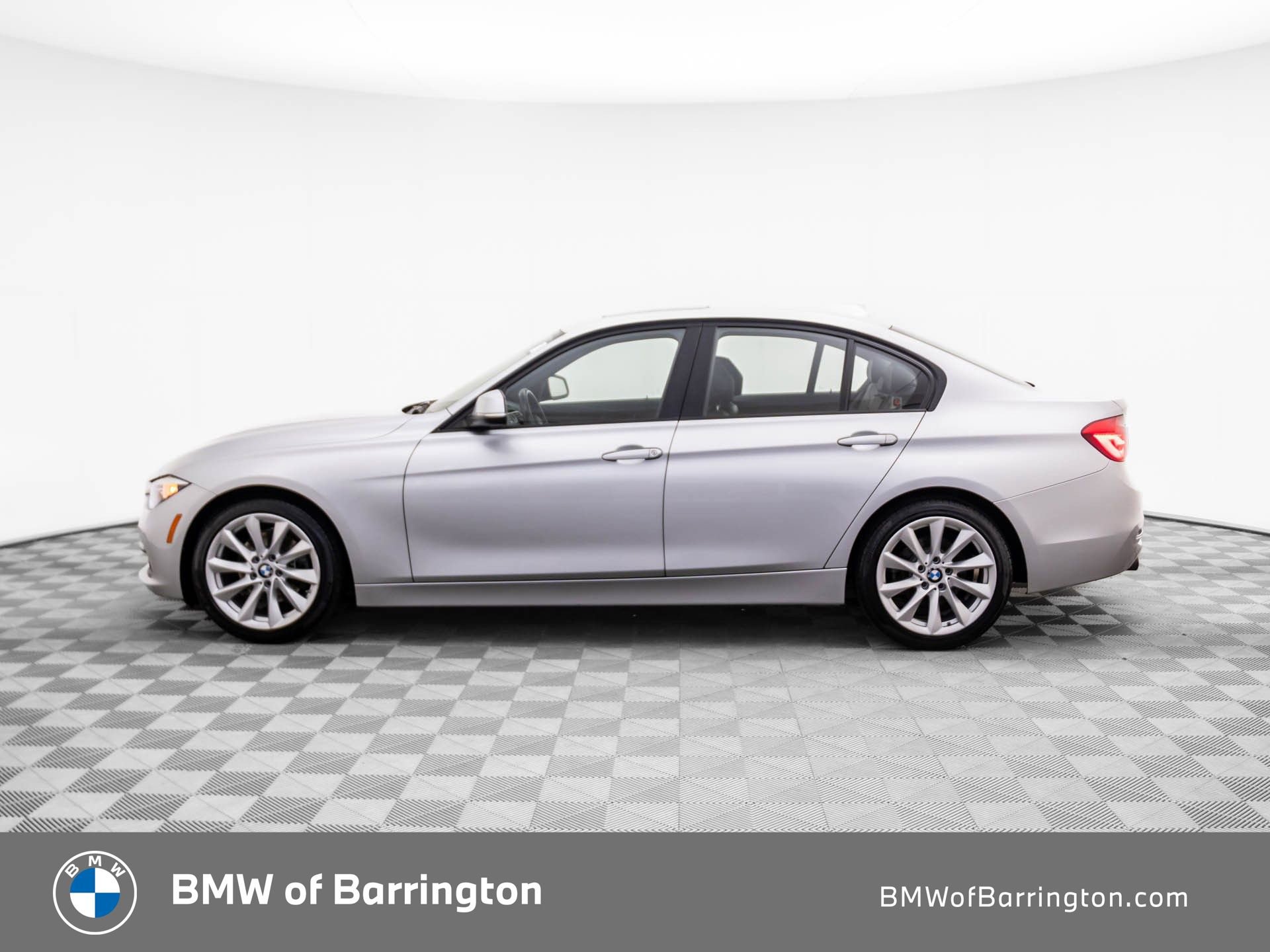 Used 2016 BMW 320i xDrive 320i xDrive video 2