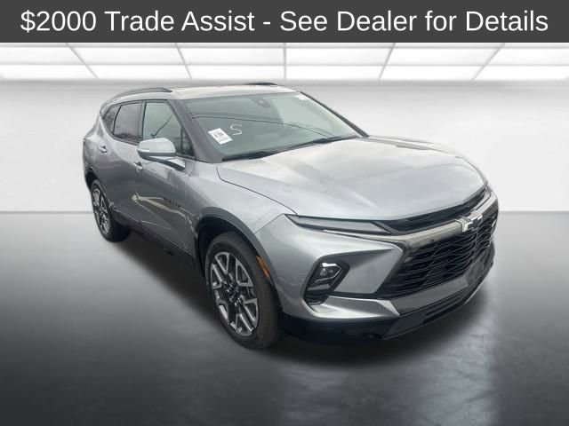 Certified 2025 Chevrolet Blazer RS image 3