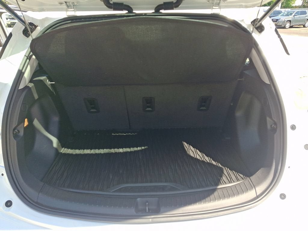 Certified 2023 Chevrolet Bolt LT w/ Infotainment Package FWD image 30