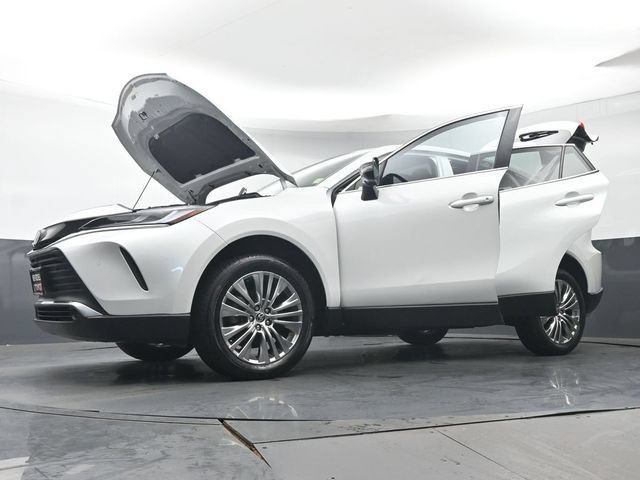 Certified 2023 Toyota Venza Limited AWD/4WD image 49
