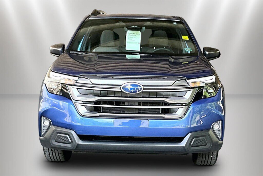 Certified 2026 Subaru Forester Premium AWD/4WD image 2