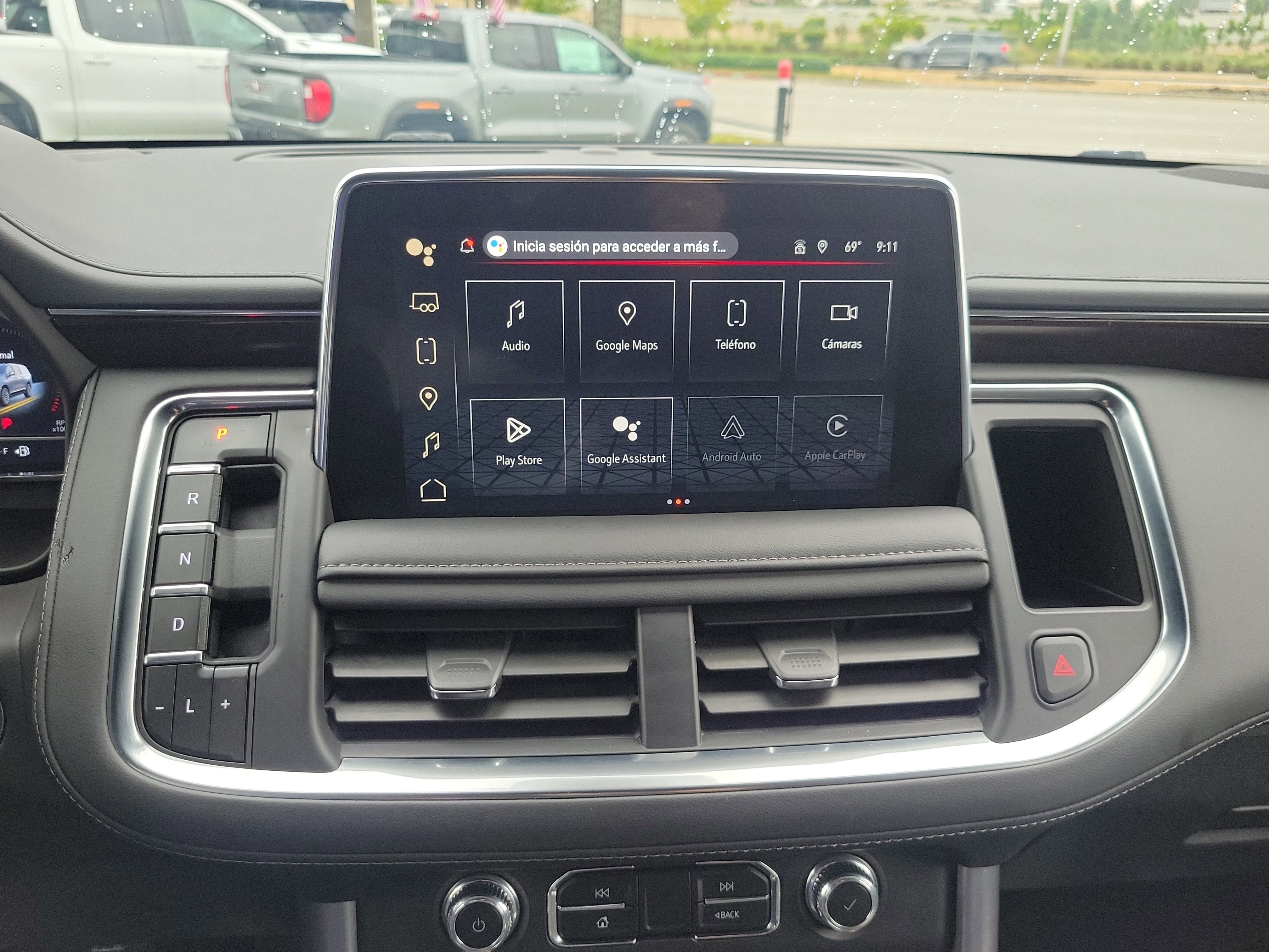 Used 2023 GMC Yukon SLE w/ Gmc Pro Safety Plus Package image 26