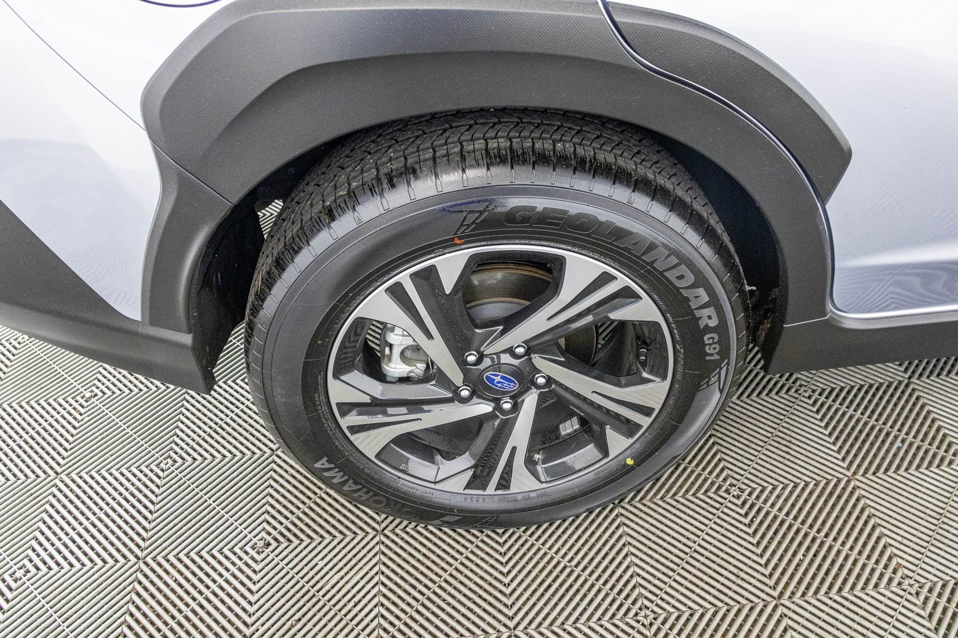 Used 2025 Subaru Crosstrek 2.0i Premium image 47