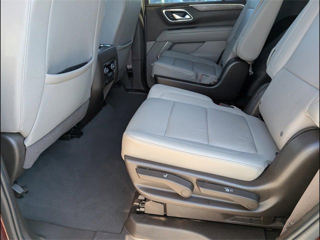 Used 2022 Chevrolet Tahoe LT w/ Luxury Package image 10