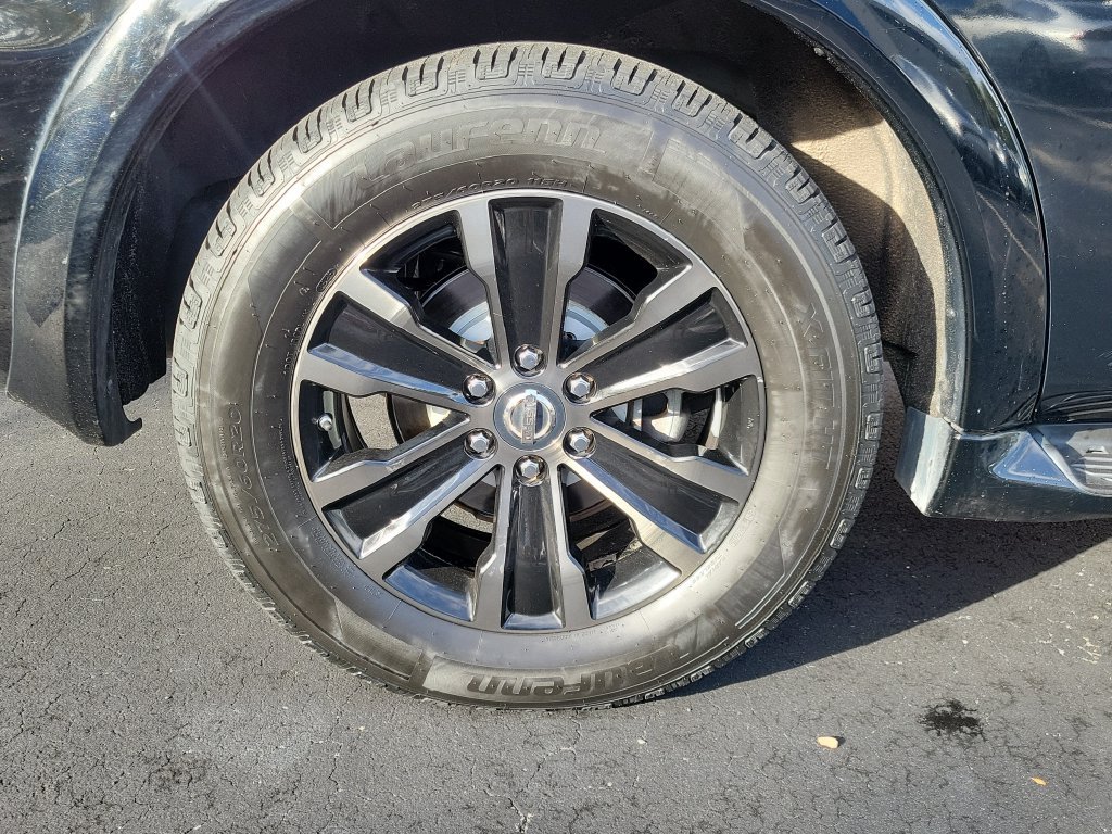 Used 2019 Nissan Armada Platinum RWD image 5