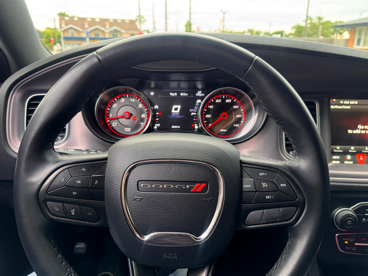 Used 2023 Dodge Charger SXT image 17