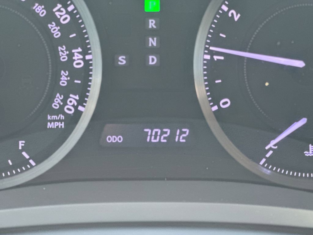 Used 2013 Lexus IS 250C w/ Luxury Pkg image 13