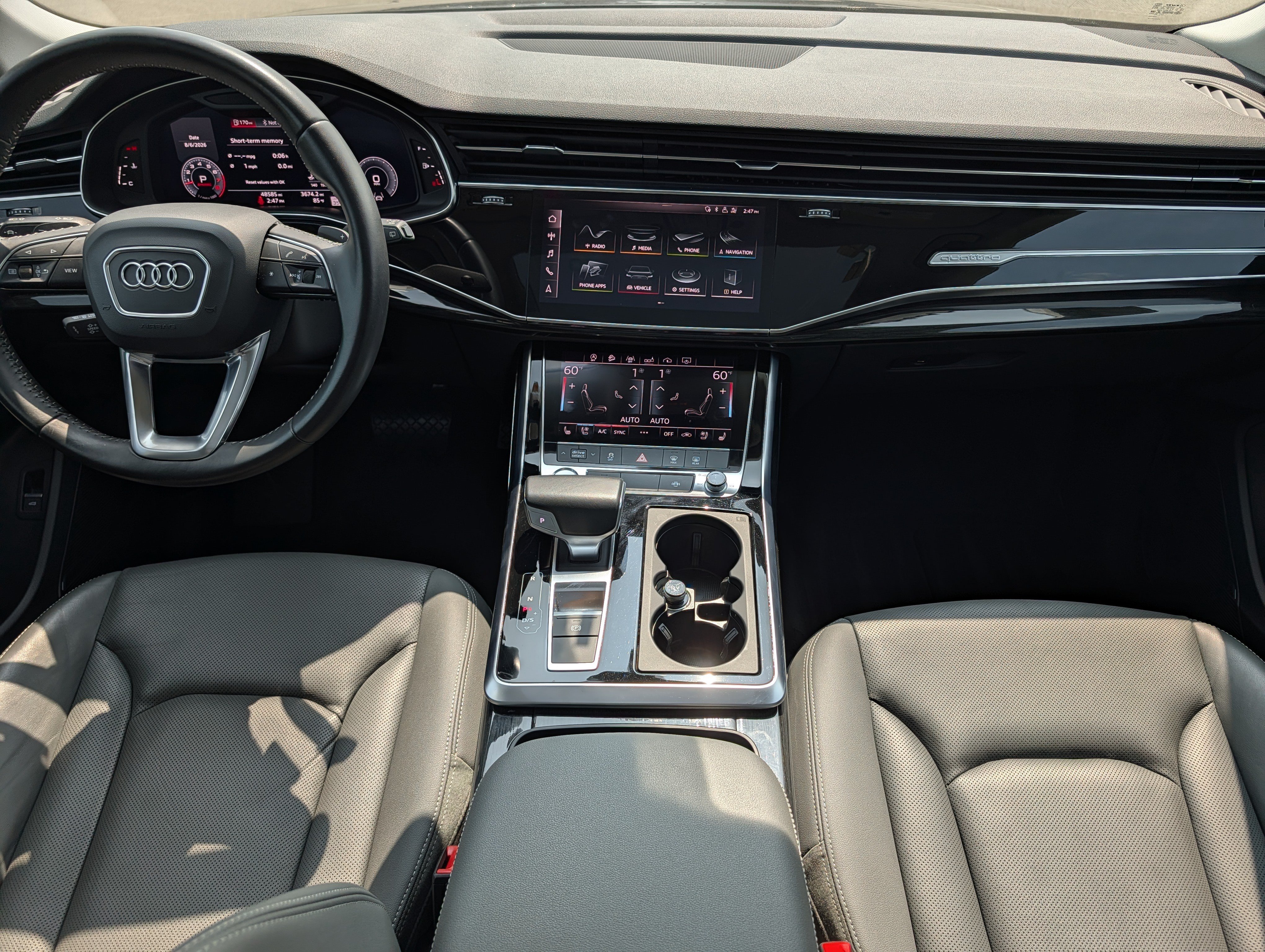 Used 2019 Audi Q8 Premium Plus w/ Premium Plus AWD/4WD image 13