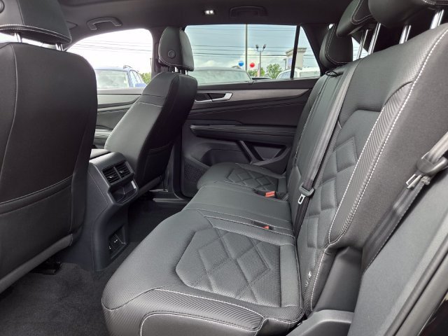 New 2026 Volkswagen Atlas Cross Sport SE FWD image 6