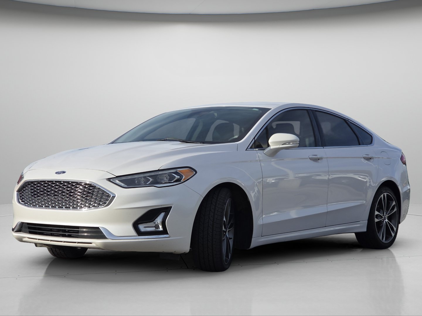 Certified 2019 Ford Fusion Titanium AWD/4WD image 20