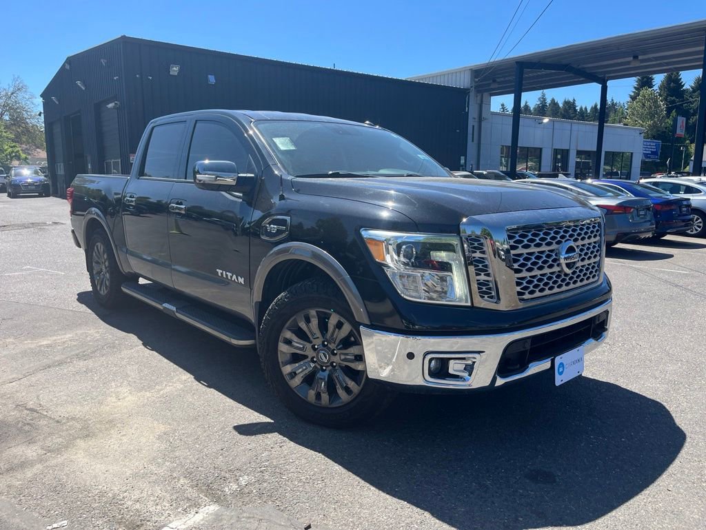 Used 2017 Nissan Titan Platinum Reserve RWD image 10