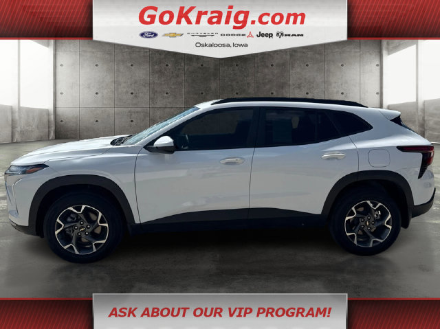 Used 2026 Chevrolet Trax LT w/ Driver Confidence Package FWD image 8