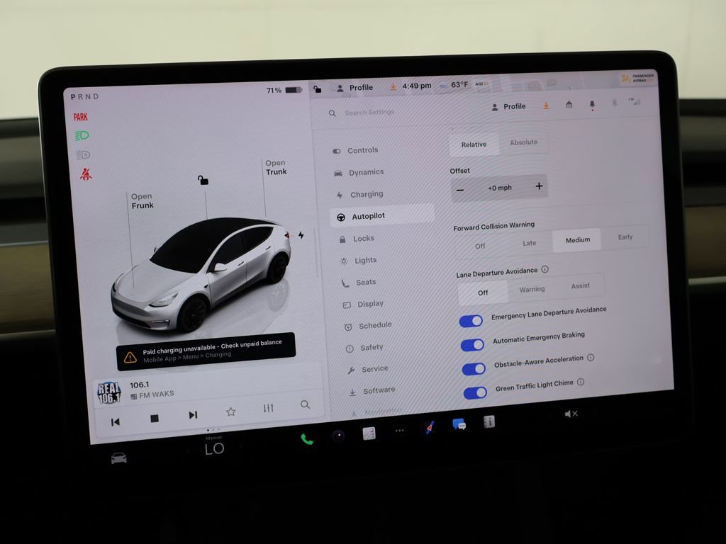 Used 2023 Tesla Model Y AWD image 44
