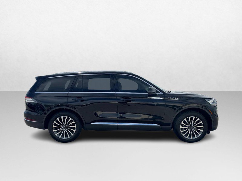 Used 2022 Lincoln Aviator Reserve w/ Equipment Group 201A image 4