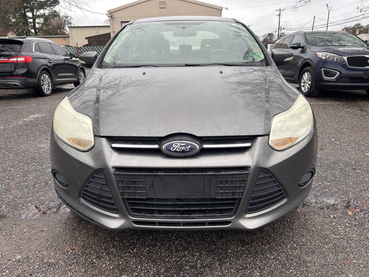 Used 2013 Ford Focus SE image 2