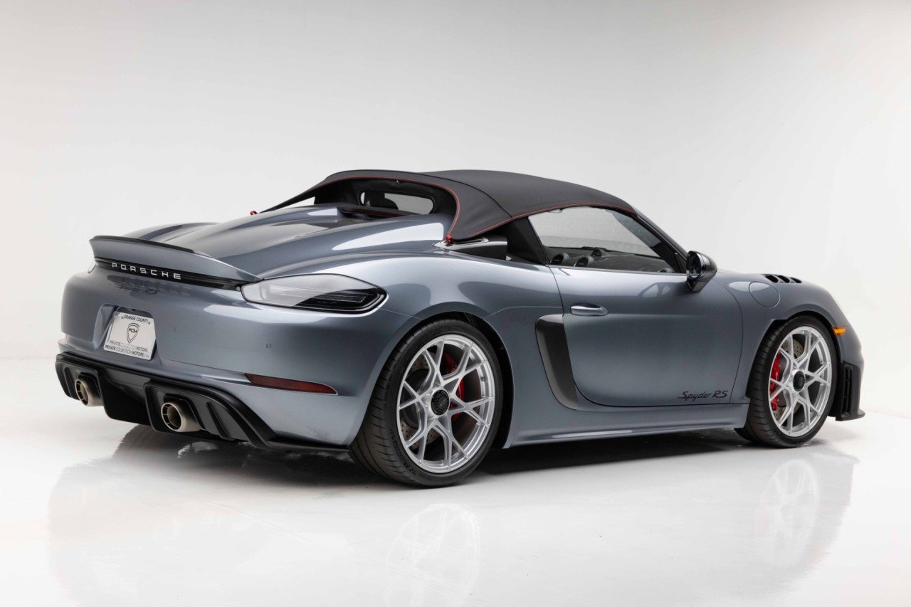 Used 2024 Porsche 718 Boxster Spyder RS RWD image 35