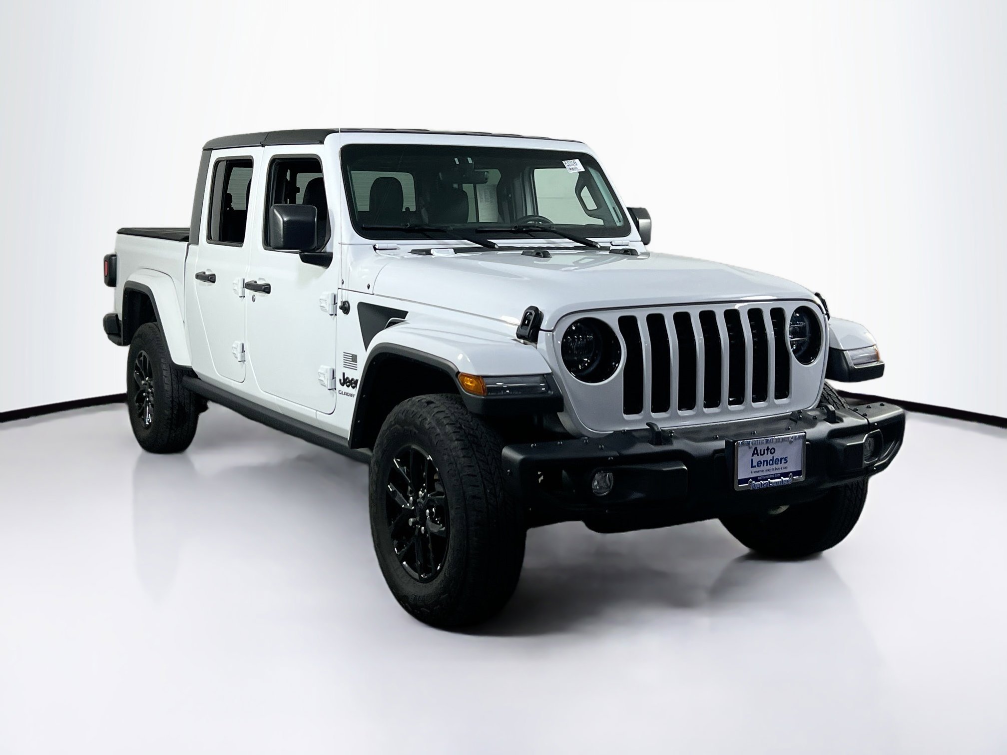Used 2023 Jeep Gladiator Sport AWD/4WD image 3