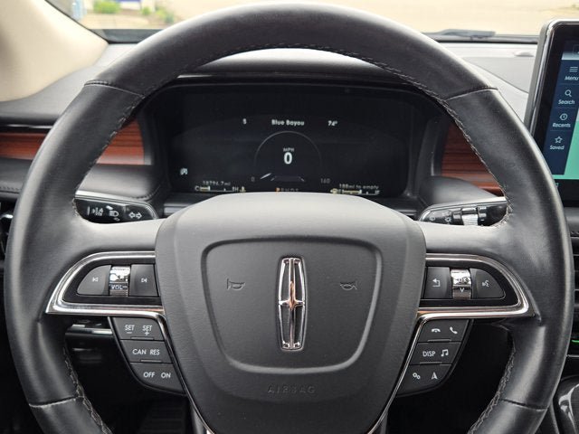 Used 2023 Lincoln Nautilus Reserve AWD/4WD image 33