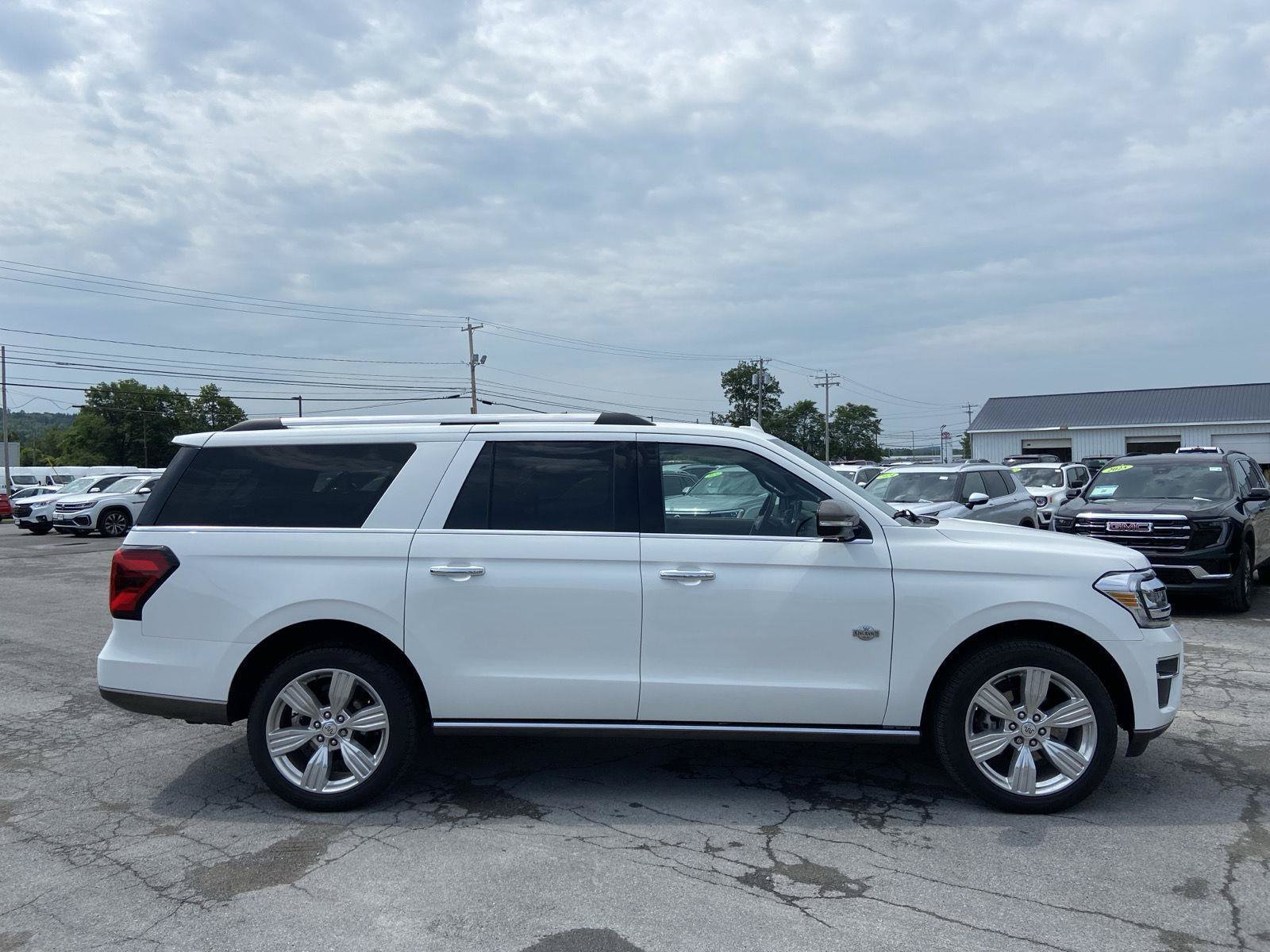 Used 2024 Ford Expedition Max King Ranch AWD/4WD image 6