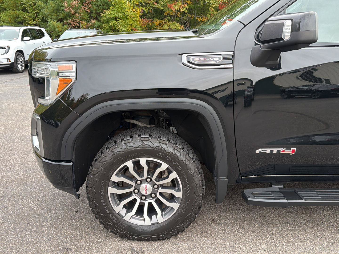 Certified 2019 GMC Sierra 1500 AT4 w/ Off Road Performance Package AWD/4WD image 21
