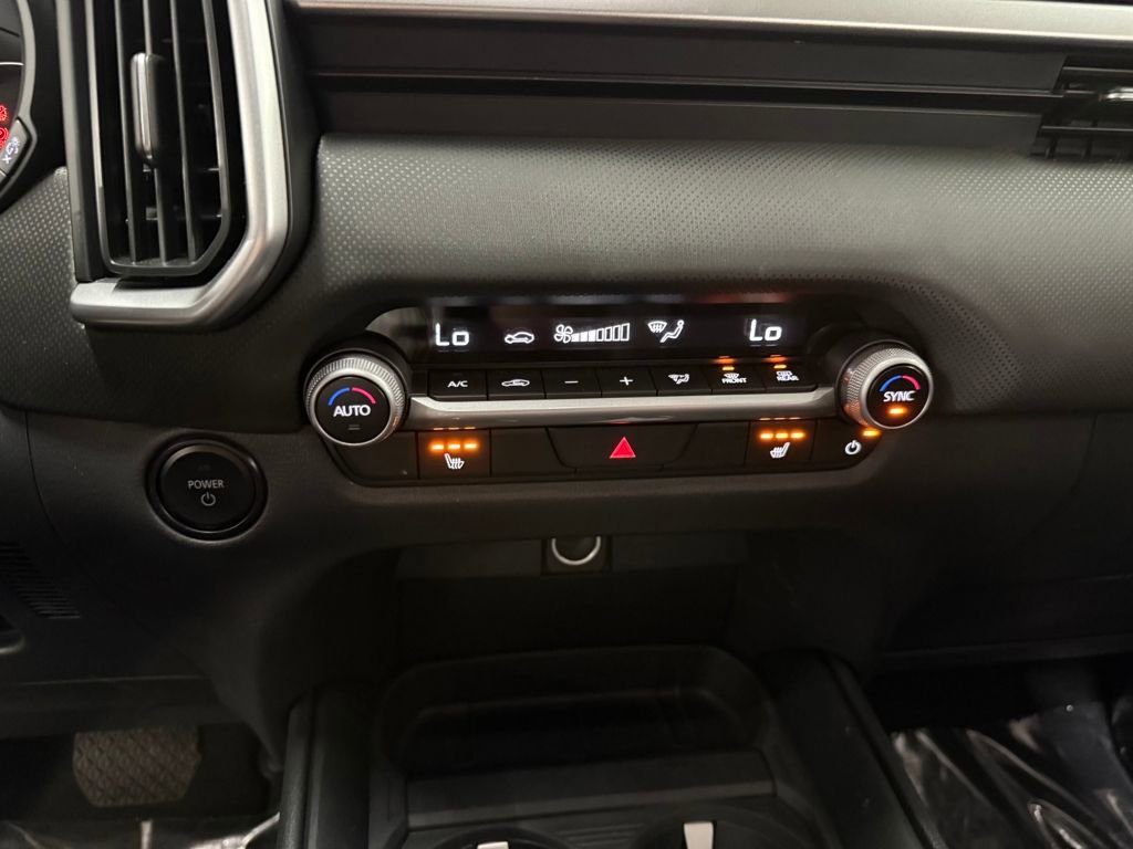 Certified 2025 MAZDA CX-50 2.5 Hybrid w/ Preferred Pkg image 20